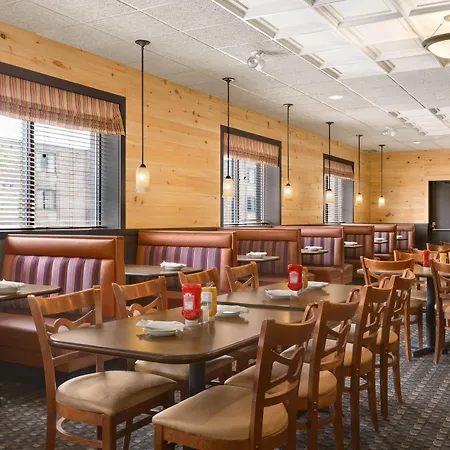Days Inn By Wyndham Fallsview-3